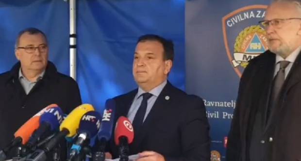 NACIONALNI MEDIJI NESLUŽBENO DOZNAJU: Jedna od novih mjera je zabrana prodaje alkohola noću NACIONALNI MEDIJI NESLUŽBENO DOZNAJU: Jedna od novih mjera je zabrana prodaje alkohola noću