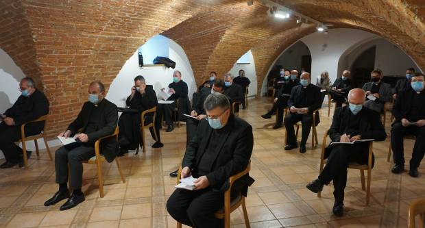 Sjednica Prezbiterskog vijeća Požeške biskupije Sjednica Prezbiterskog vijeća Požeške biskupije