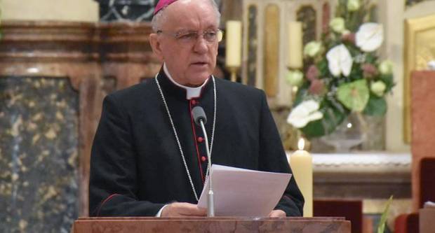 Evo kako će se odvijati adventske ispovijedi i božićni blagoslov obitelji Evo kako će se odvijati adventske ispovijedi i božićni blagoslov obitelji