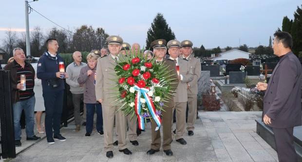 Obilježena 28. obljetnica ustroja 76. samostalnog bataljuna Obilježena 28. obljetnica ustroja 76. samostalnog bataljuna