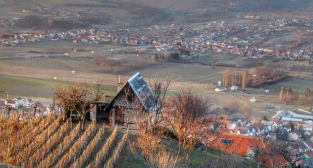 Danas umjereno i pretežno oblačno uz više sunca Danas umjereno i pretežno oblačno uz više sunca