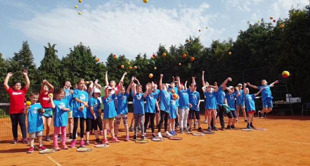 Teniski klub Požega organizira zimsku dječju ligu Teniski klub Požega organizira zimsku dječju ligu