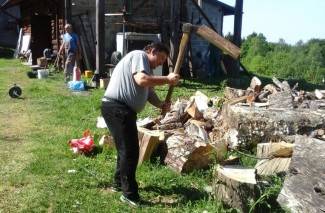 Pakrački planinari uredili radionicu i okoliš planinarskog doma (foto) Pakrački planinari uredili radionicu i okoliš planinarskog doma (foto)
