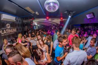 Dočekali smo urbani izlazak: Otvara se Platinum IN, klub u centru Požege bez narodnjaka! Dočekali smo urbani izlazak: Otvara se Platinum IN, klub u centru Požege bez narodnjaka!