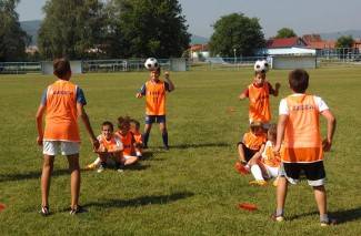 Arsenalova škola nogometa u Požegi Arsenalova škola nogometa u Požegi