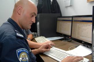 Požežanka (41) isplaćivala sebi fiktivne putne naloge Požežanka (41) isplaćivala sebi fiktivne putne naloge