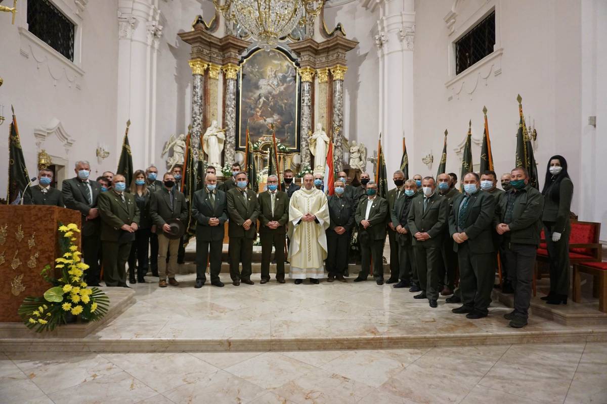Proslava sv. Huberta u požeškoj Katedrali