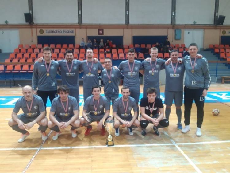 U Županijskoj malonogometnoj ligi Požeško - slavonskoj i u sezoni 2020./2021. natjecat će se 11 klubova