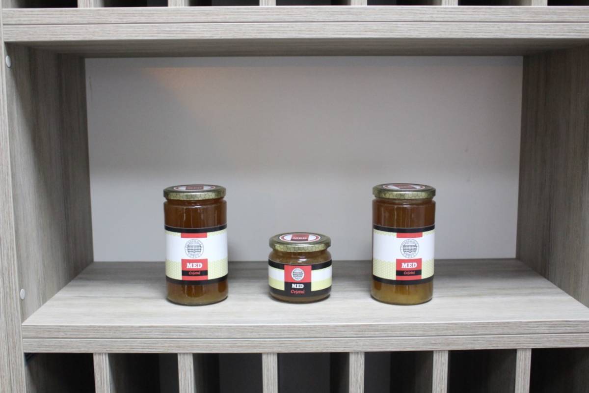 Održano punjenje veleučilišnog meda