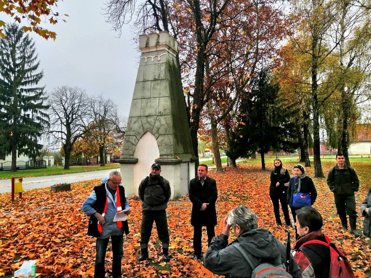 Koracima i stopama Štamparovim