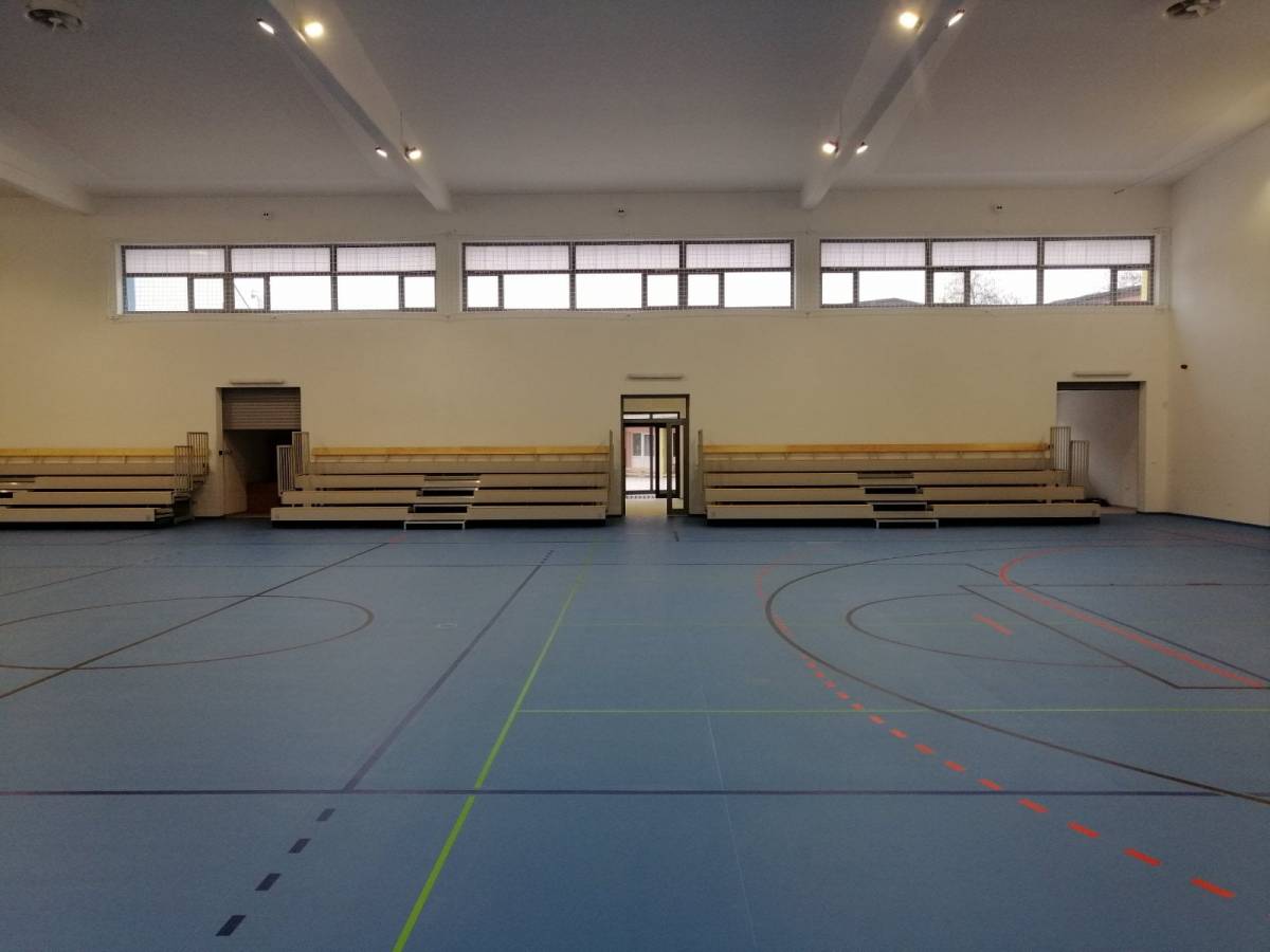 Fotogalerija nove prekrasne dvorane Cesarićeve škole u Požegi