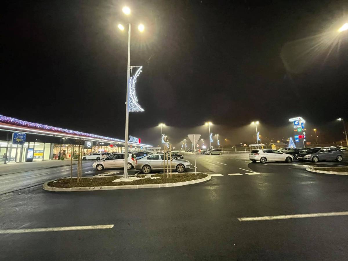 Požurite u kupnju za blagdane. Nove stroge mjere za trgovačke centre