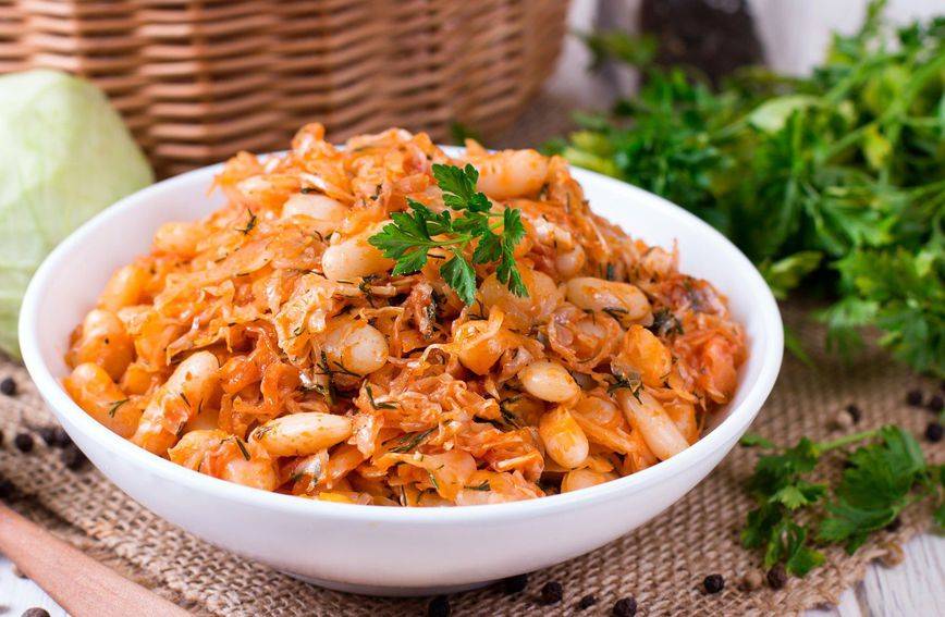 Grah s kiselim kupusom: Dodatak koji će klasično jelo učiniti još finijim