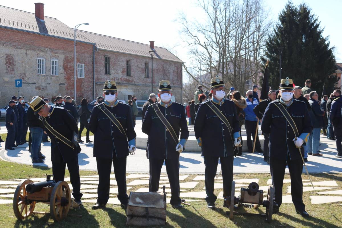 Veliko priznanje: Pečat Grada Pakraca dodijeljen Gradskoj straži Požega