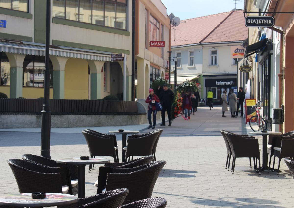 Početkom travnja stižu nove epidemiološke mjere, tjedni rast broja oboljelih je 32 %