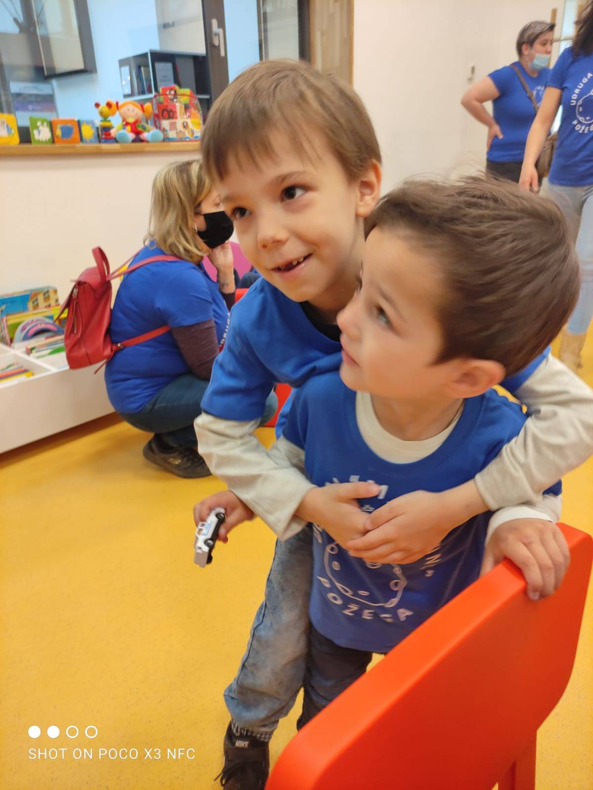 Danas je Svjetski dan svjesnosti o autizmu. Udruga ʺMali princʺ iz Požege snimila promotivni spot