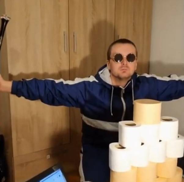 Tomislav Milanović-gradonačelnik bez karaktera snimio novi spot ʺOnaNijeʺ