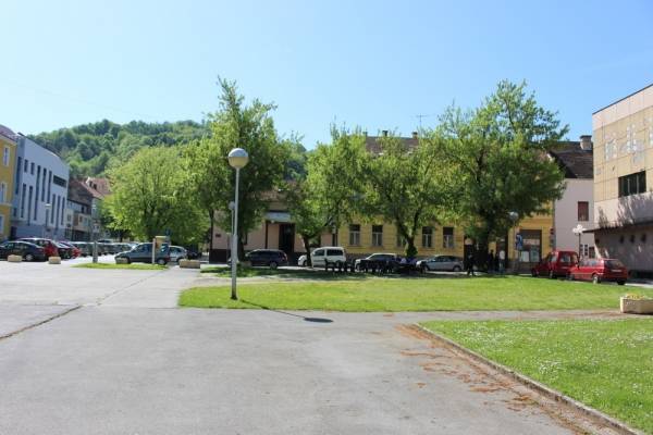 PET GODINA OD REKONSTRUKCIJE: Prisjetite se kako je prije izgledao Trg sv. Terezije