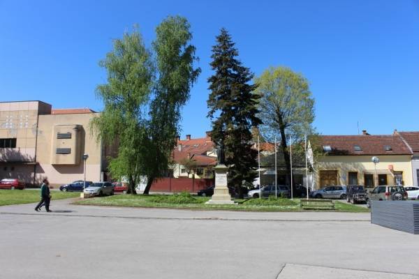 PET GODINA OD REKONSTRUKCIJE: Prisjetite se kako je prije izgledao Trg sv. Terezije