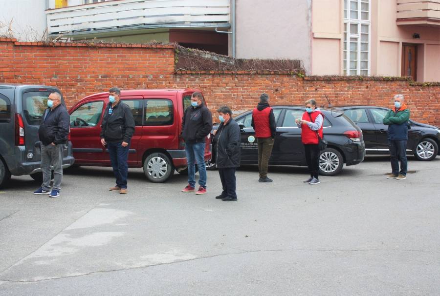Masovno cijepljenje građana održano danas u sportskoj dvorani u Požegi 