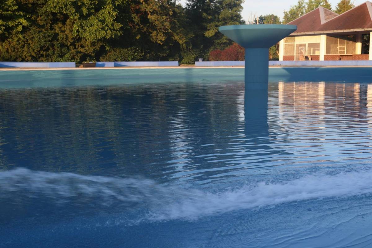 Započelo je punjenje lipičkih bazena