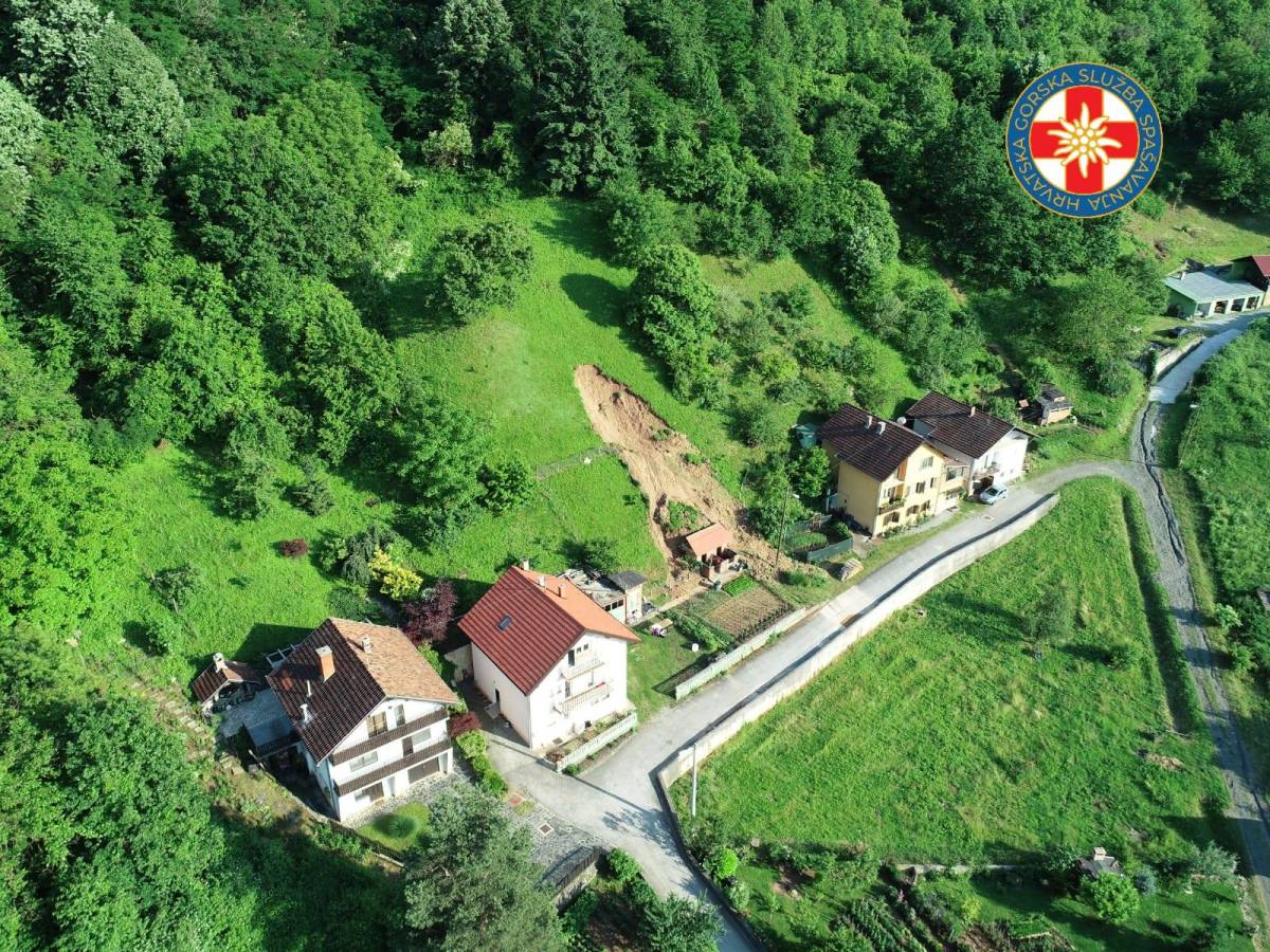 Pogledajte fotografije iz zraka i koliku štetu je nanijela poplava u nedjelju