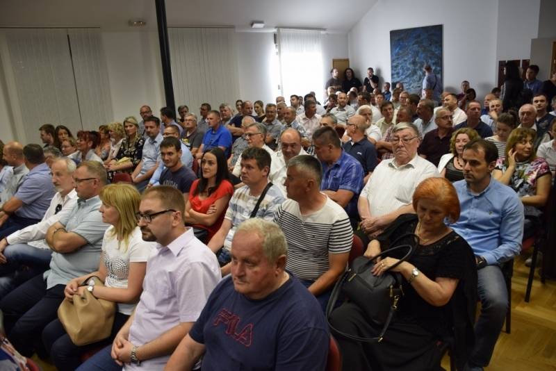 Predstavljena  knjiga Ivice Miškulina - Šeks. Politička biografija