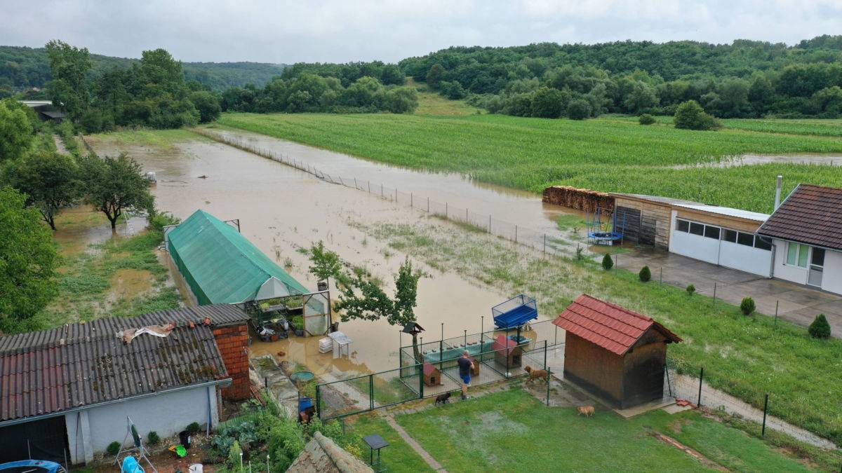 Velike poplave na našičkom području, sve službe na terenu