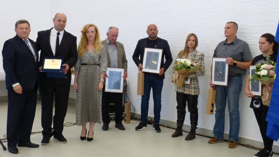 DAN OPĆINE VELIKA: Otvorenje novog Trga i svečana sjednica