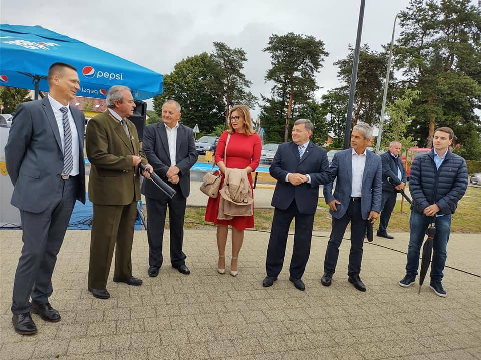 DAN OPĆINE VELIKA: Otvorenje novog Trga i svečana sjednica