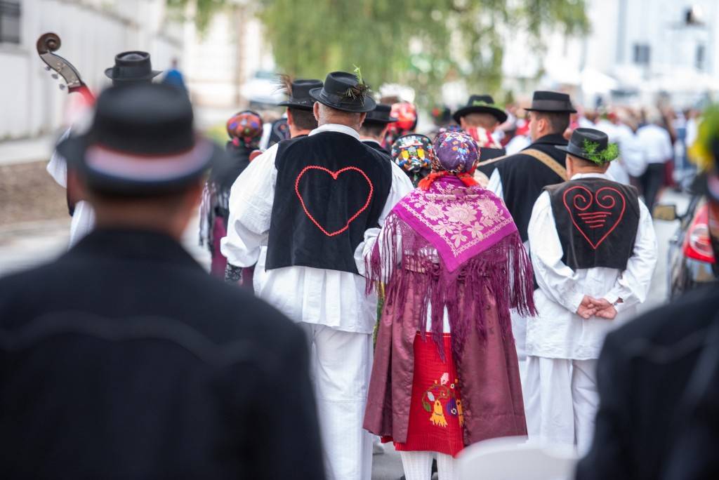 Započeo Aurea Fest Požega, najgizdavija Šokica Marija Rubilović iz Donjih Andrijevaca