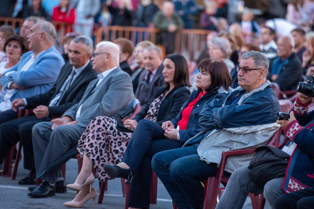 Započeo Aurea Fest Požega, najgizdavija Šokica Marija Rubilović iz Donjih Andrijevaca