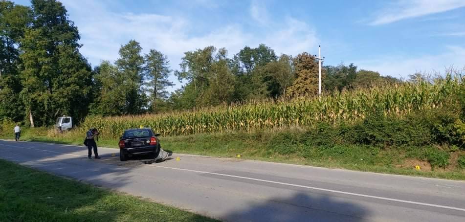 Slijetanje vozila na zavoju između Požege i Mihaljevaca, vozača odvezla Hitna