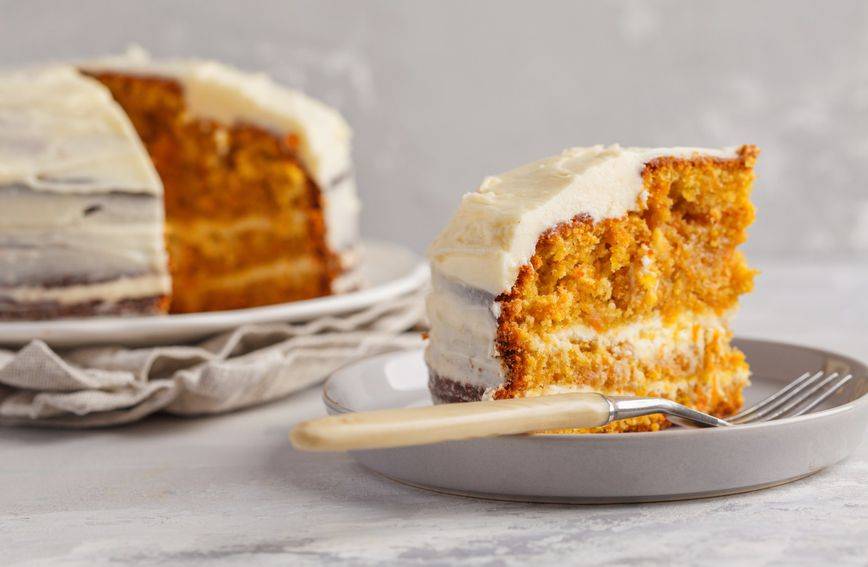 Kakvo bogatstvo aroma: Recept za kolač od bundeve s kremom od sira i vanilije