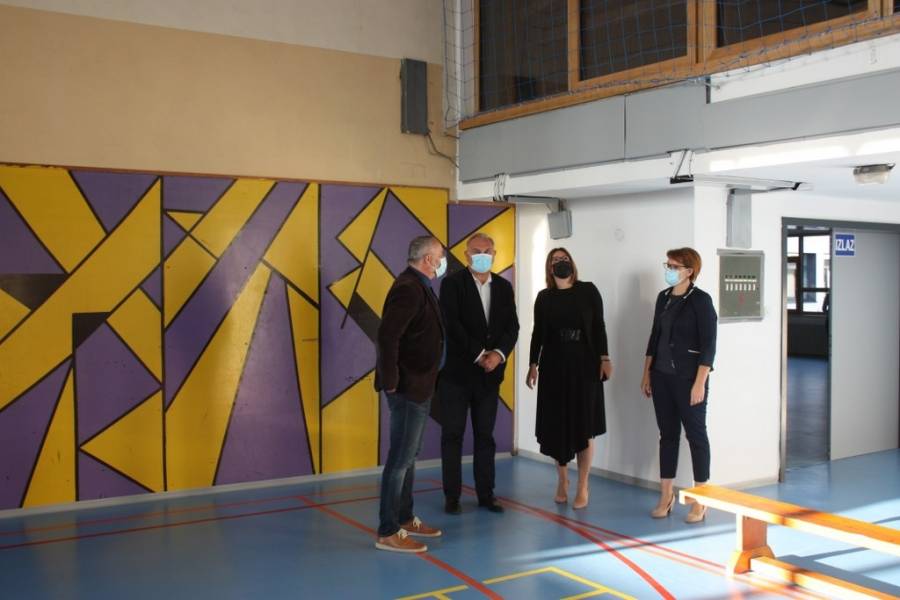Županica u obilasku škola „Osluškujemo potrebe s ciljem što kvalitetnijeg obrazovanja naše djece“