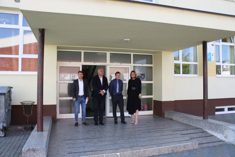 Županica u obilasku škola „Osluškujemo potrebe s ciljem što kvalitetnijeg obrazovanja naše djece“