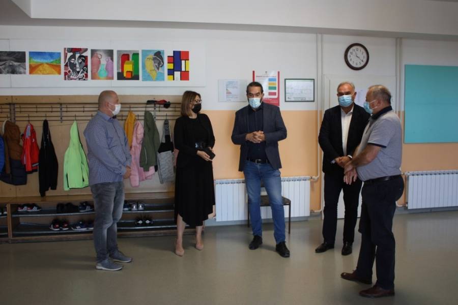 Županica u obilasku škola „Osluškujemo potrebe s ciljem što kvalitetnijeg obrazovanja naše djece“