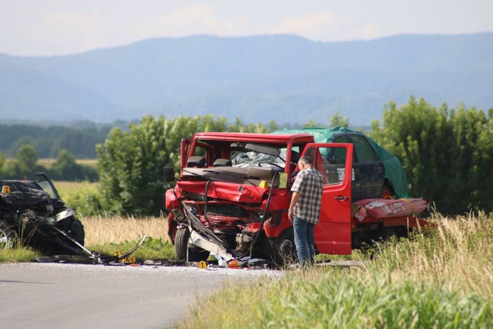 U prometnoj nesreći kod Biškupaca smrtno stradao 21-godišnjak