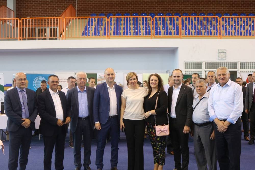 Radni ručak s ministrom Tolušićem u Pleternici 