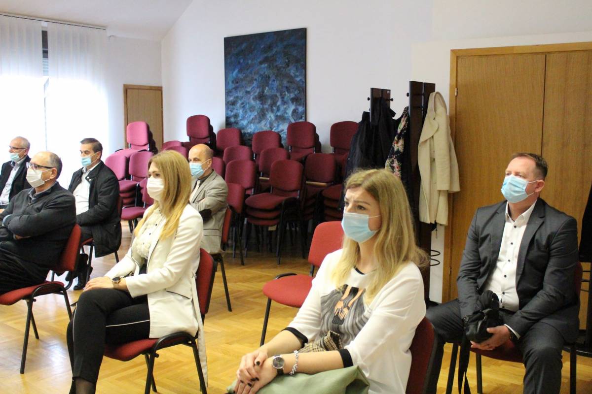 Dodijeljena priznanja „ZLATNA KUNA 2020.“ najuspješnijim poduzetnicima HGK -Županijske komore Požega