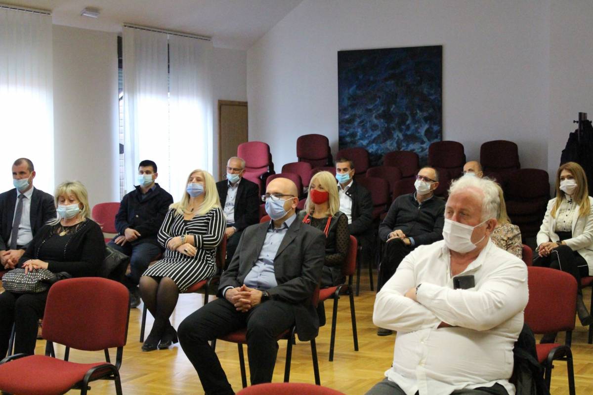 Dodijeljena priznanja „ZLATNA KUNA 2020.“ najuspješnijim poduzetnicima HGK -Županijske komore Požega