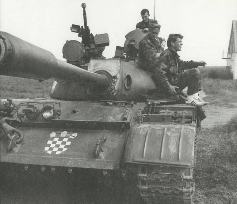 U pokušaju proboja prema Vukovaru poginuo je 10. studenog Robert Sesar iz Jakšića