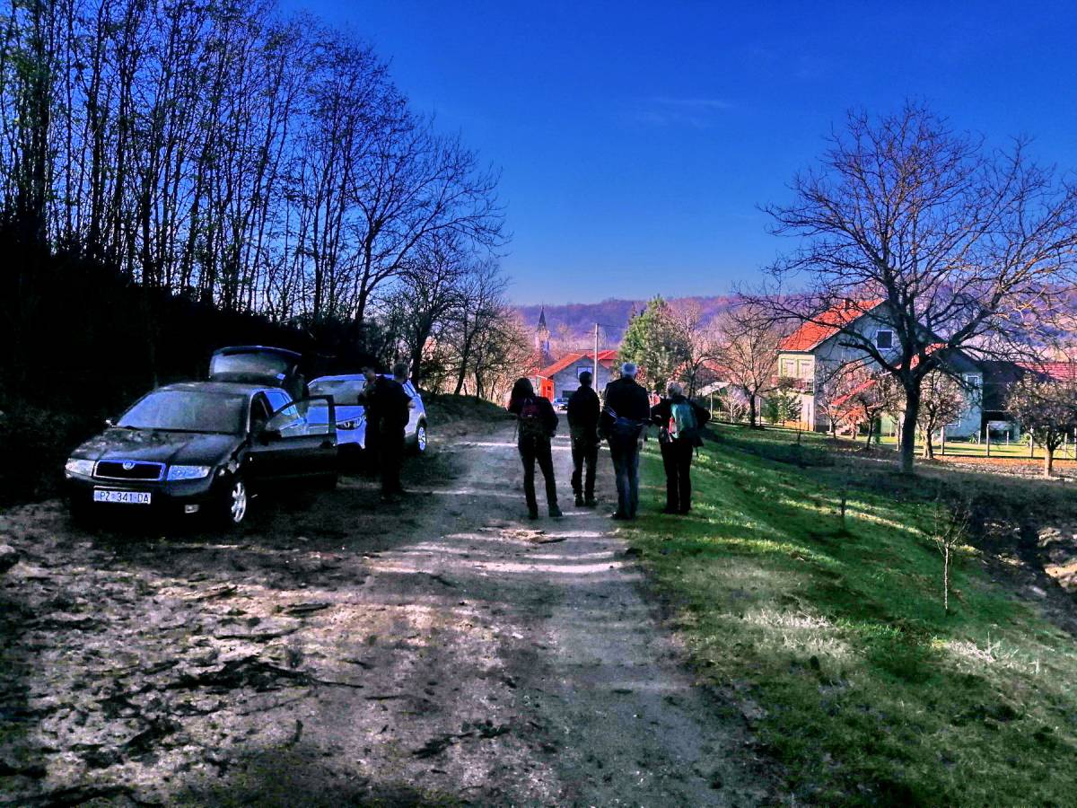 Članovi HPD Gojzerica posjetili Kulu Gračanicu na Požeškoj gori