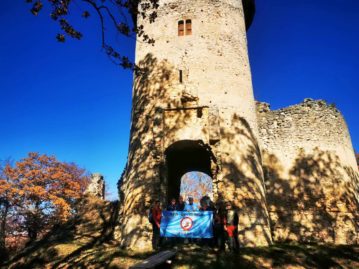 Članovi HPD Gojzerica posjetili Kulu Gračanicu na Požeškoj gori