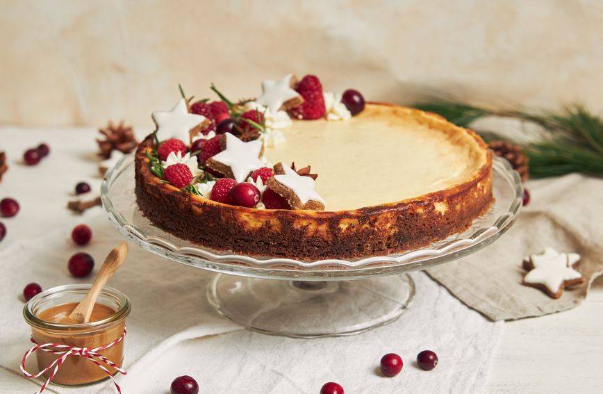 Cheesecake s okusom medenjaka: Recept za blagdanski desert koji će vas oduševiti