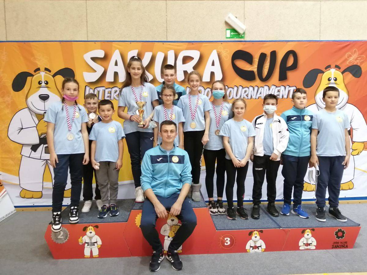 Sedam medalja Judo kluba Slavonac na turniru Sakura kup u Svetoj Nedjelji