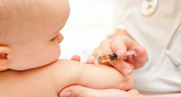 ANKETA: Uskoro stiže cjepivo, hoćete li cijepiti svoju djecu?