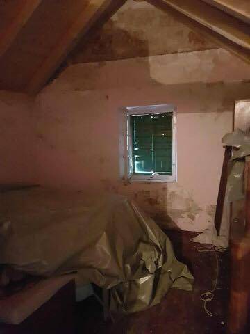 Nehumani uvjeti u kojima sezonci žive na Jadranu- garaže, šupe, potkrovlja, barake...