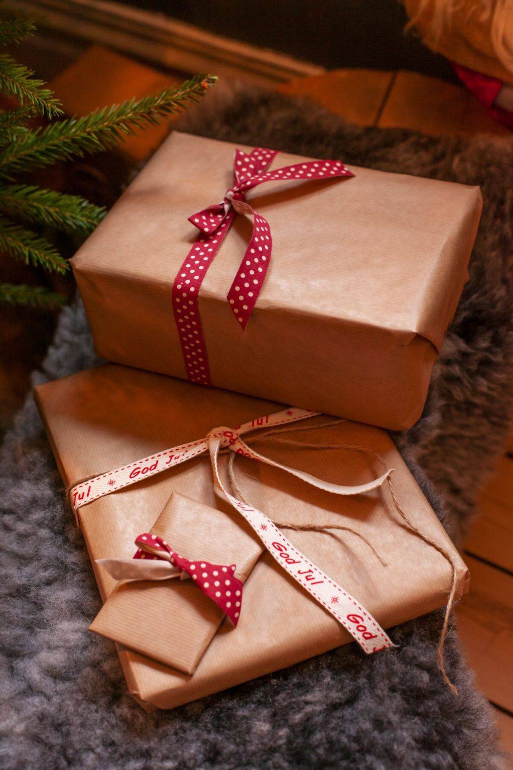 Pogledajte 20 odličnih ideja za zamatanje poklona uz koje će i najobičniji dar biti hit