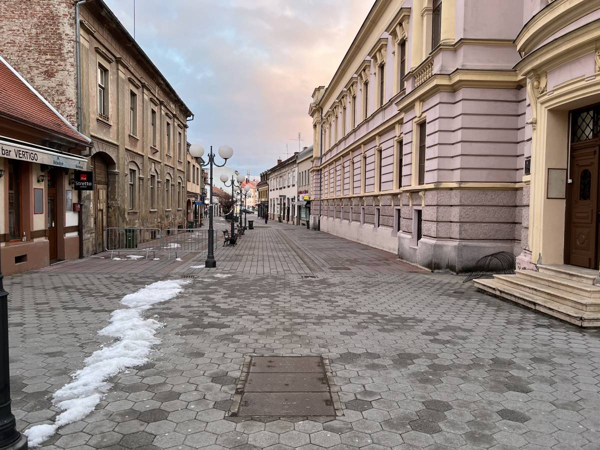 Postaje li Požega grad slučaj? Gotovo pola lokala u Pješačkoj zoni zjapi prazno